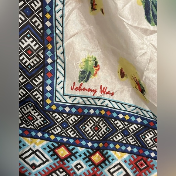 Beautiful Johnny Was Silk Scarf With Tassels 47”X 43” Floral Aztec Boho - Picture 9 of 13